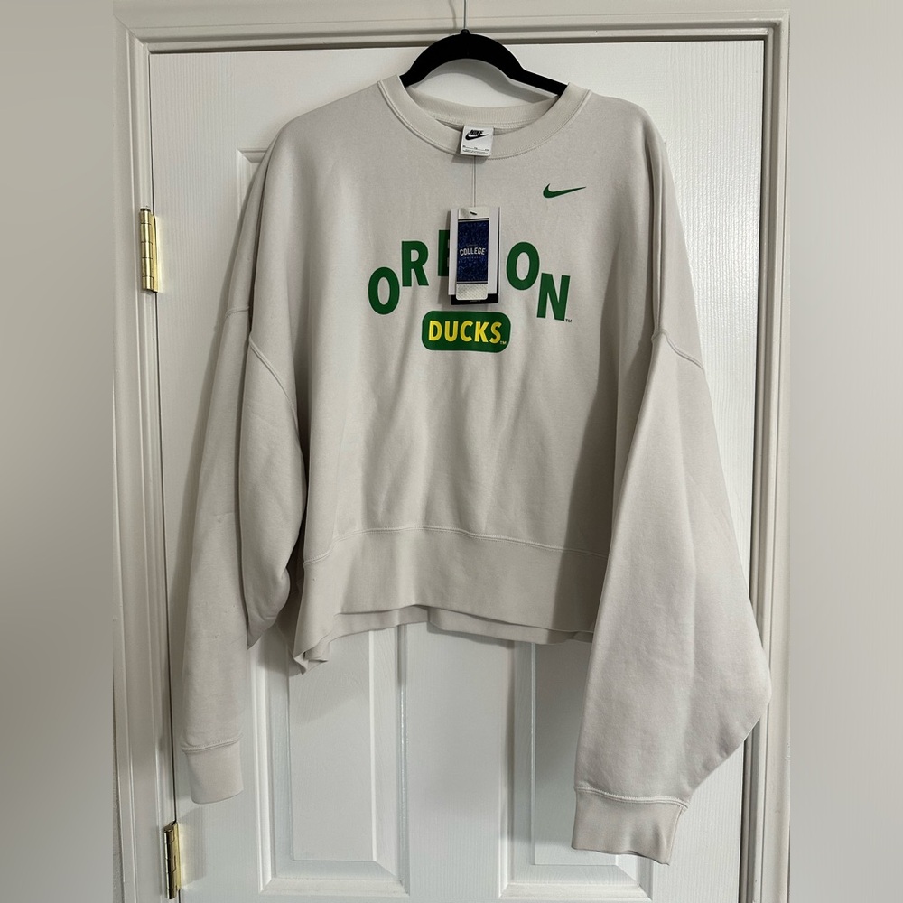 Nike Oregon Ducks Crop Crewneck